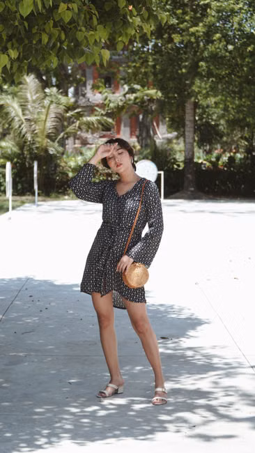 Vestido Wrap Curto